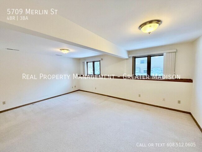 Photo - 5709 Merlin St