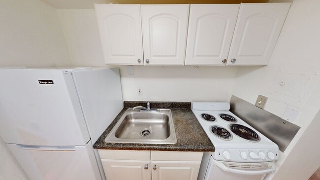 4708 22nd Ave NE Unit 11