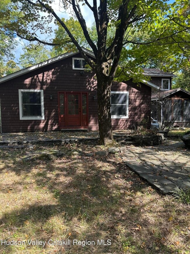 Photo - 153 Maverick Rd