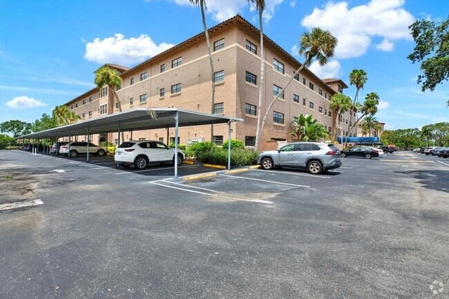 Building Photo - 6100 Gulfport Blvd S Unit 111 Rental