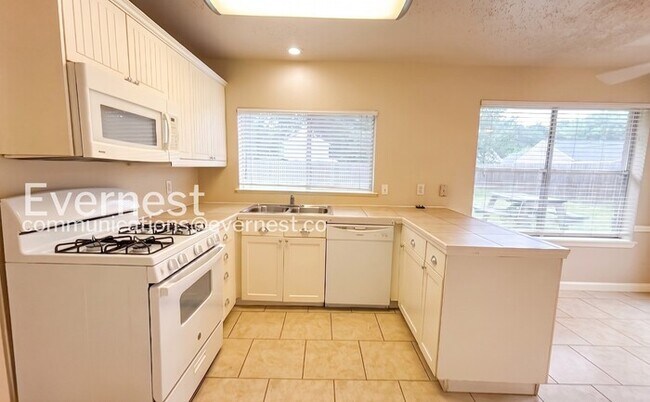Photo - 12322 Flaxen Dr