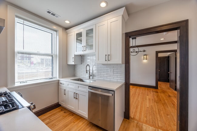 Photo - 6409 N Talman Ave Unit 301