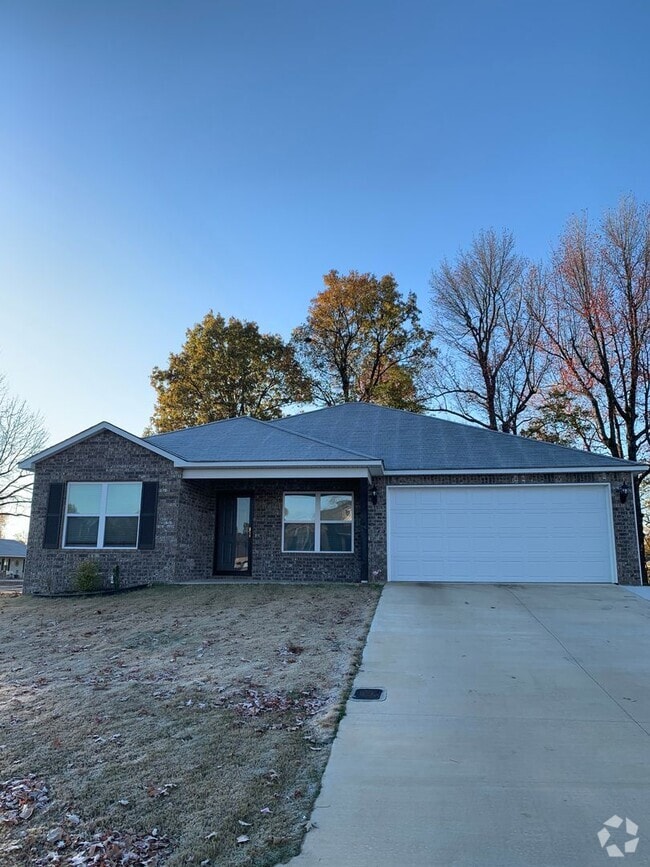 Houses for Rent in Jonesboro, AR 73 Rentals