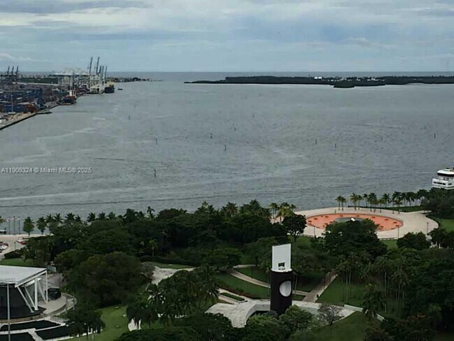 Photo - 244 Biscayne Blvd Unidad 2607