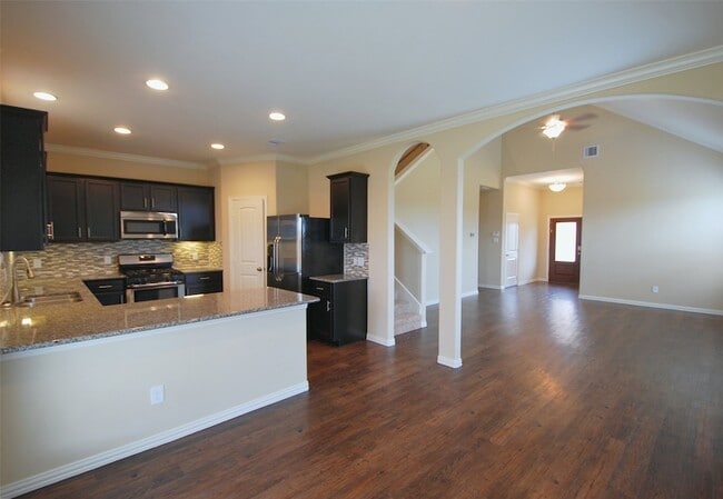 Photo - 7103 Avalon Bend Cir
