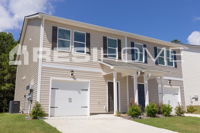 Building Photo - 451 Oakwood Dr NW Rental