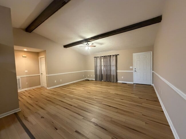 Photo - Three Springs Rd. 2188-2190 Unit 2188