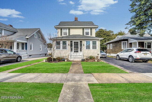 111 Beacon Blvd