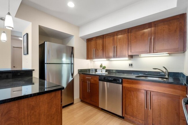 Photo - 1601 Beacon St Apartment Unit 808