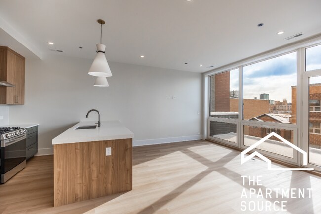 Photo - 1620 W Grand Ave Unidad 2W