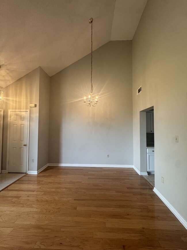 Photo - 7745 Shadowland Dr