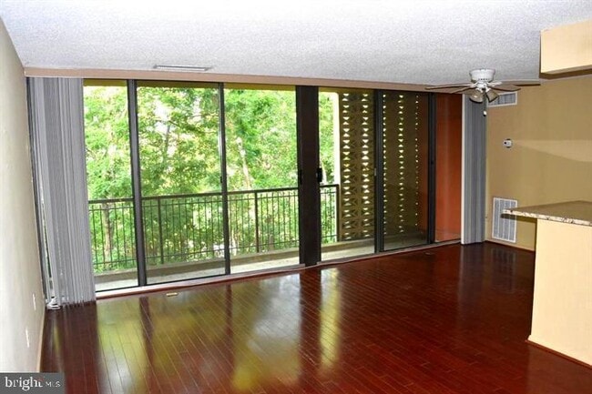 Photo - 4 S Van Dorn St Unit 503