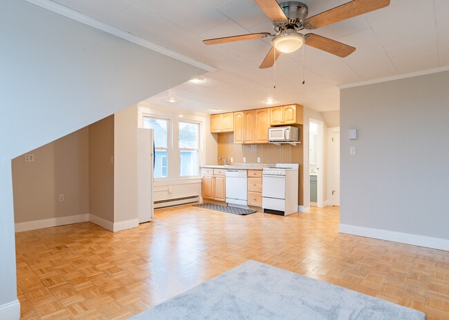 open living space - 107 May St Unit 107 May St Apt 2