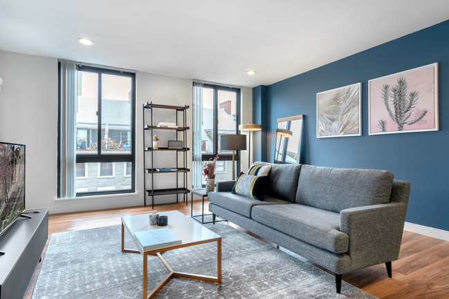 Living Room - Christopher Columbus Plaza Apartments