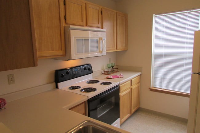 Photo - Fairdale Townhomes