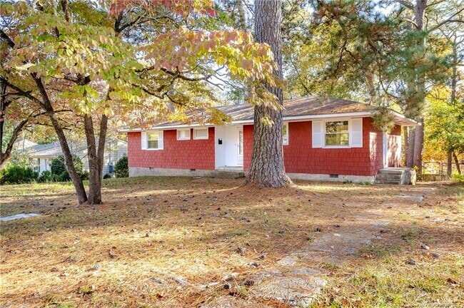 Building Photo - 1805 Catawba St Rental