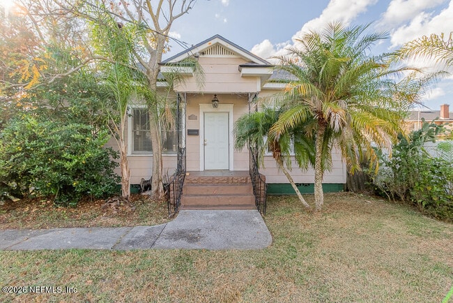 Building Photo - 1072 Brown St