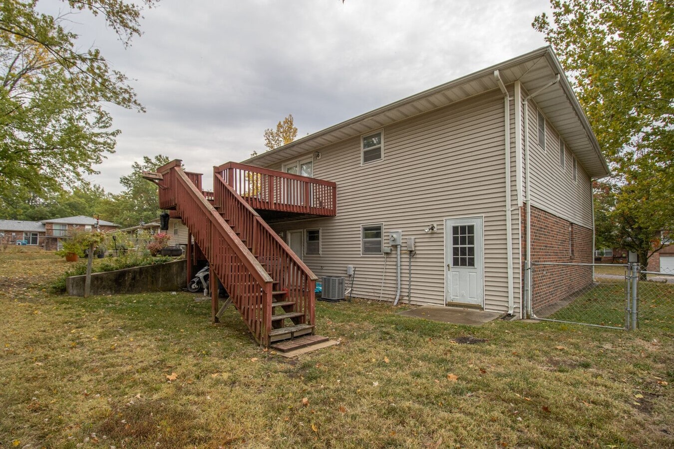 Photo - 613-615 Pear Tree Circle Unit 613 Pear Tree Circle