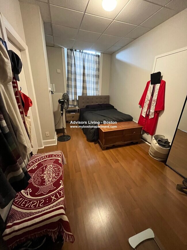 Photo - 47 Bay State Rd