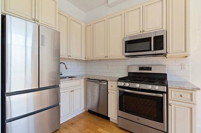 Photo - 1305 Greene Ave