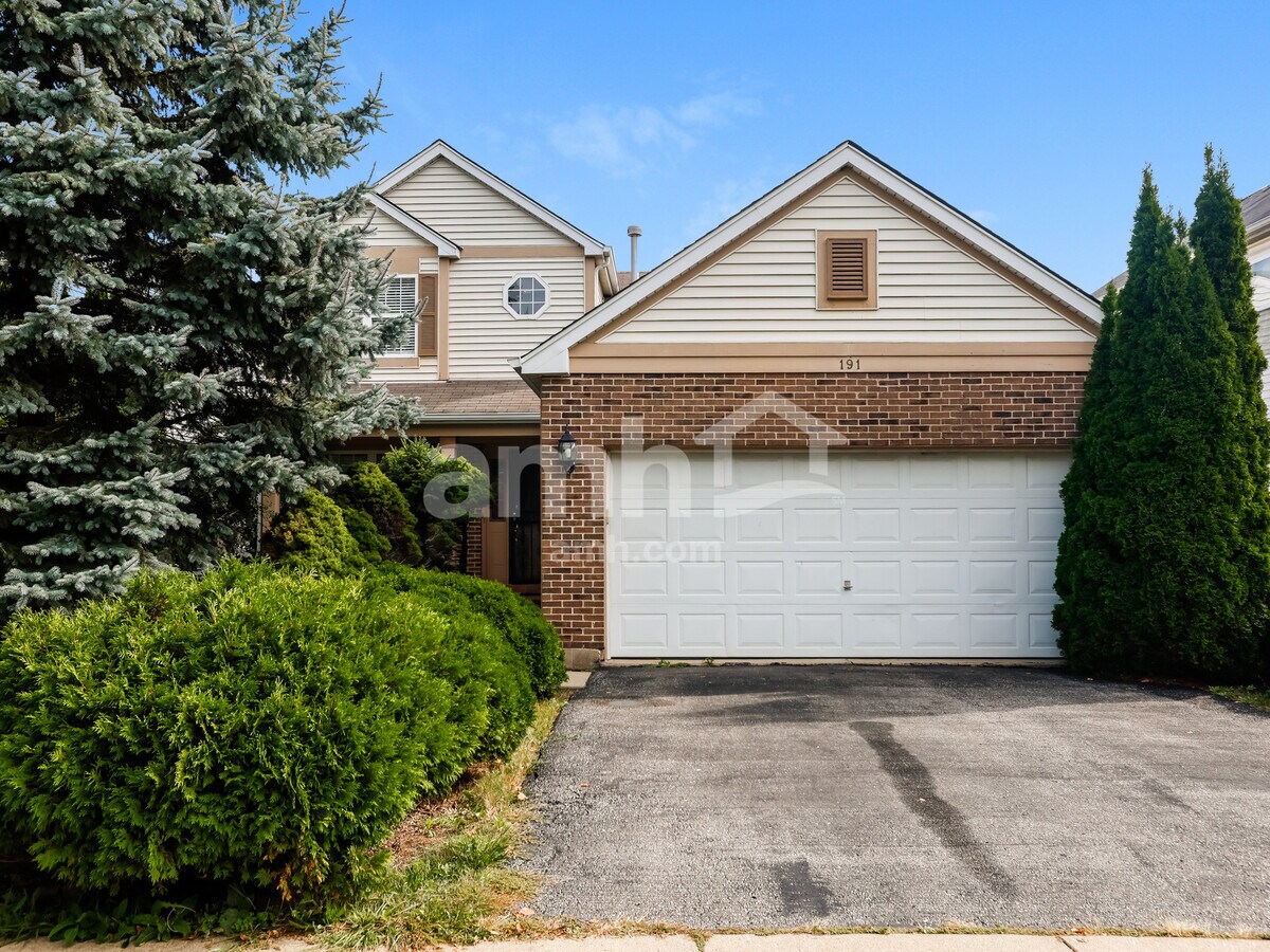 Photo - 191 Centennial Dr