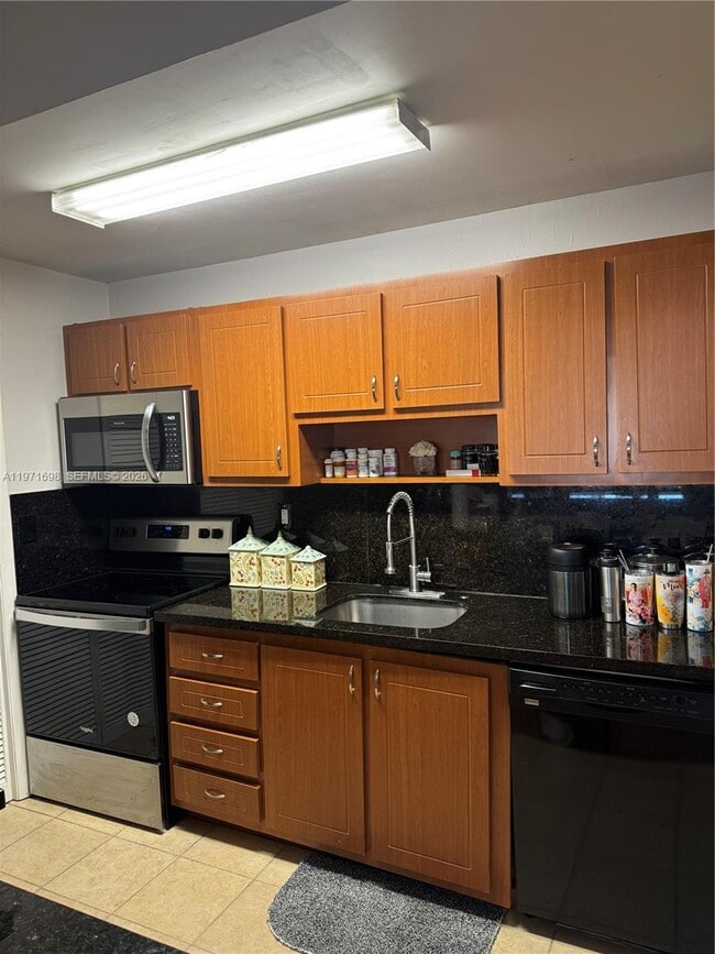 Photo - 200 Lakeview Dr Unit 313