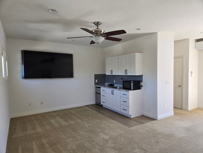 Photo - 1850 Kickapoo Ct