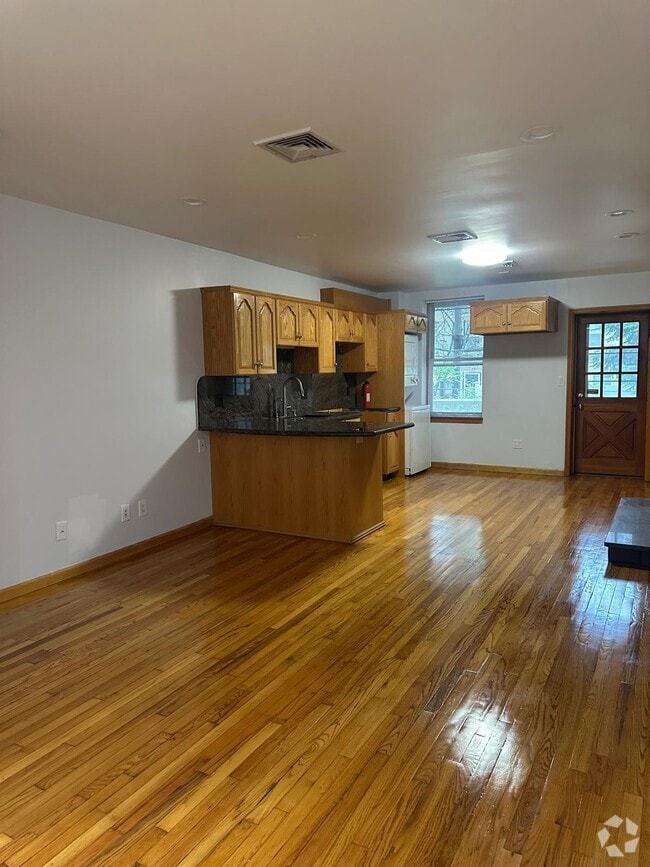 Building Photo - 127 Garden St Unit 1B Rental