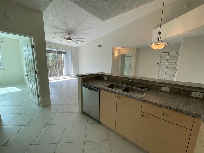 Photo - ANNUAL RENTAL - RESERVE AT NAPLES -2 BED 2...