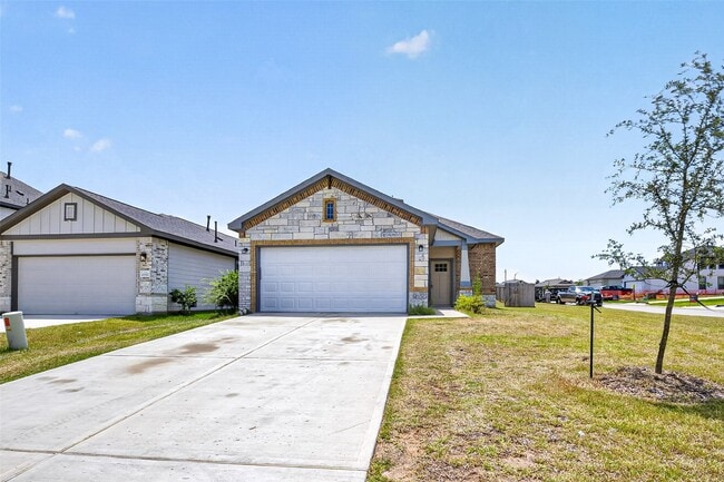 Photo - 25331 Yellowbells Pl