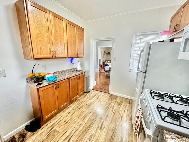 Photo - Varsity Management Unit 01