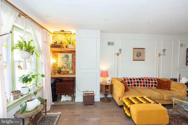 Photo - 1010 S Paxon St