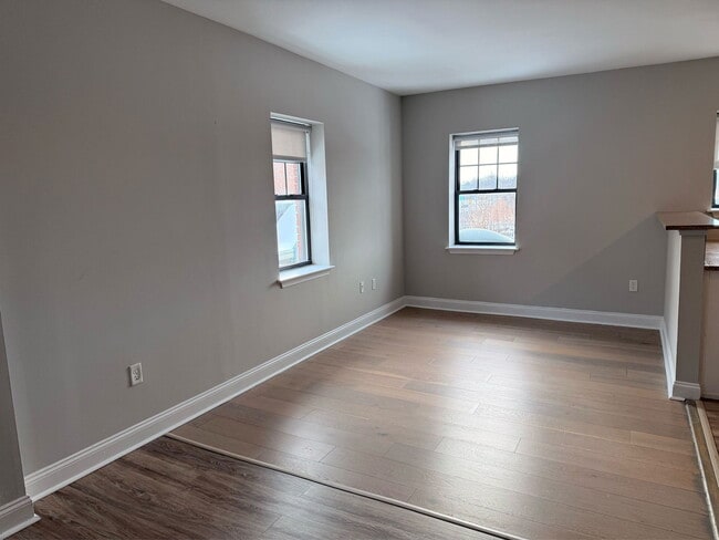 Photo - 52 Imlay St Unidad 3c