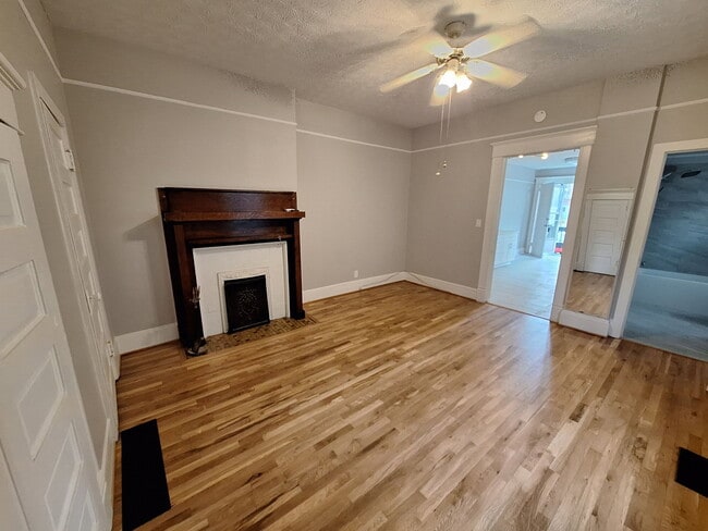 Photo - 852 Monroe Dr NE Unit 2