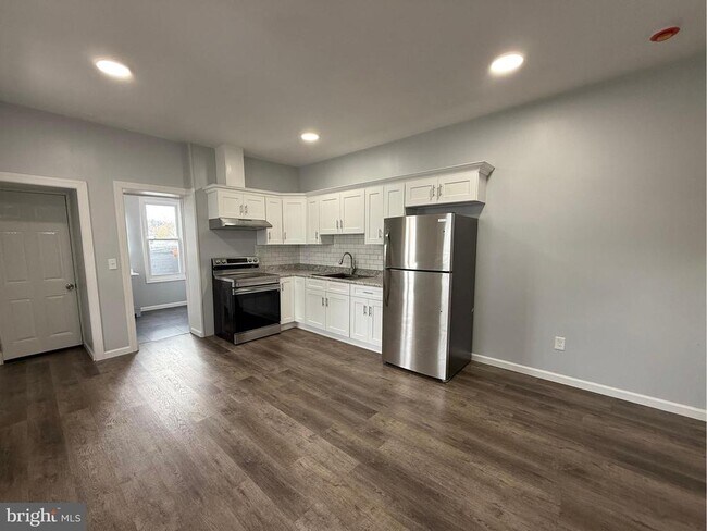 Photo - 1156 Franklin St Unit 2