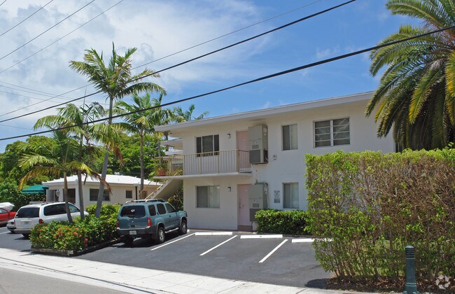 Harbor Beach House Apartments