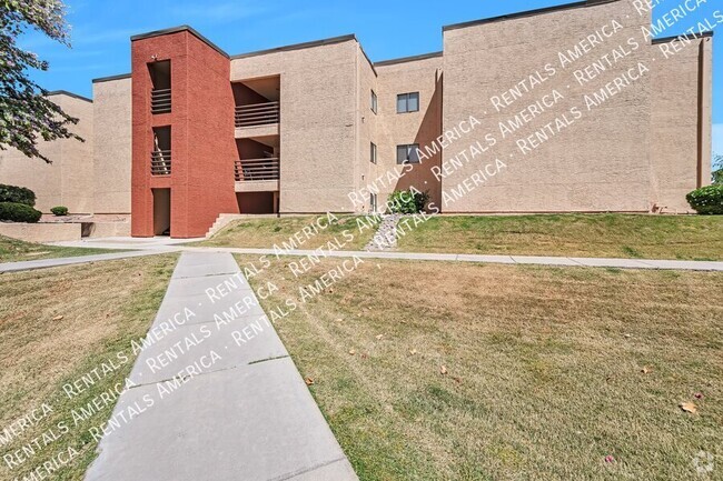 Building Photo - 1340 N Recker Rd Rental