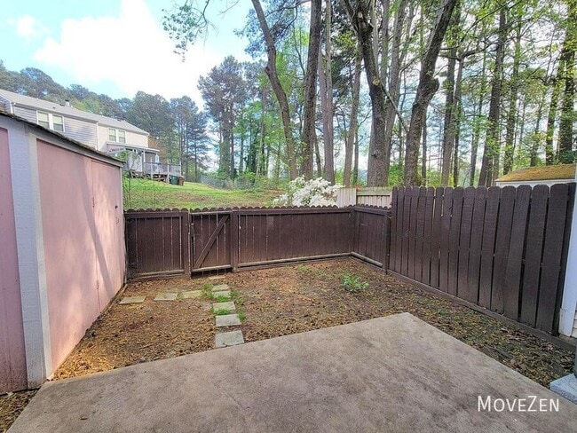 Photo - 107 Brightleaf Ct