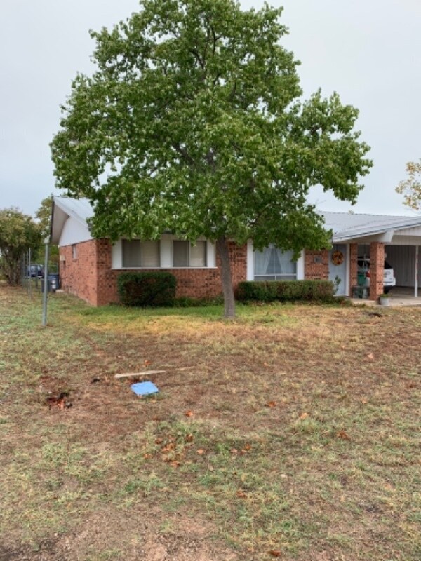 Photo - 1823 Greenwood Ln