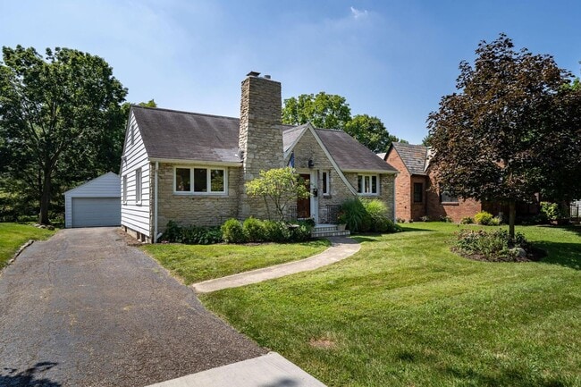 115 E Dominion Blvd