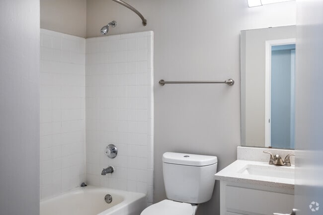 3 BR, 2 BA - 1200SF