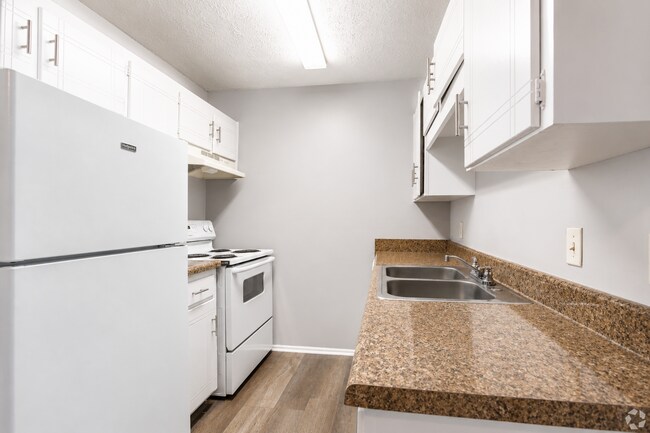 River Retreat Apartments