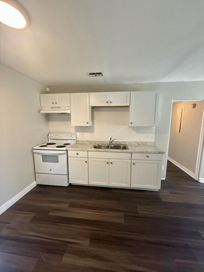 Photo - 3 bedroom in Jacksonville FL 32218