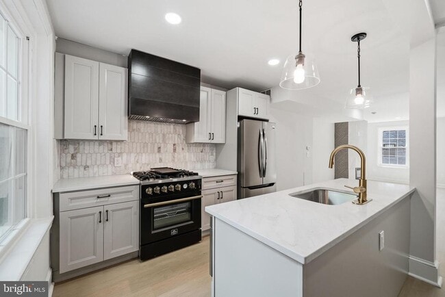 Photo - 423 S 20th St