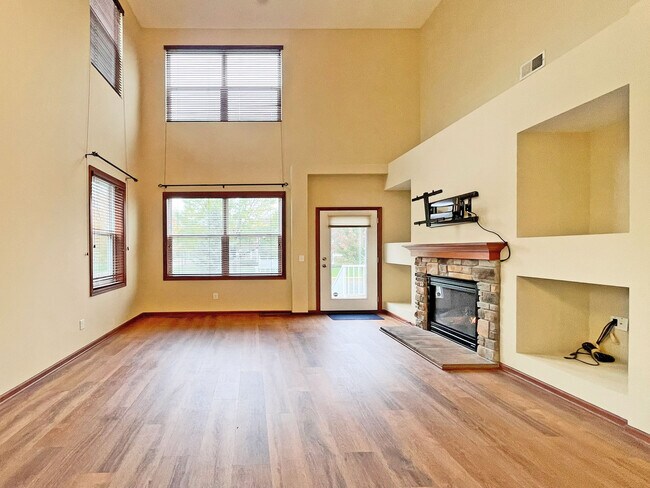 Photo - 9500 Declaration Dr