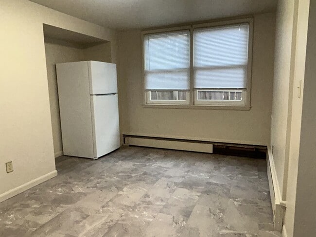 Photo - 2833 3rd Ave SE