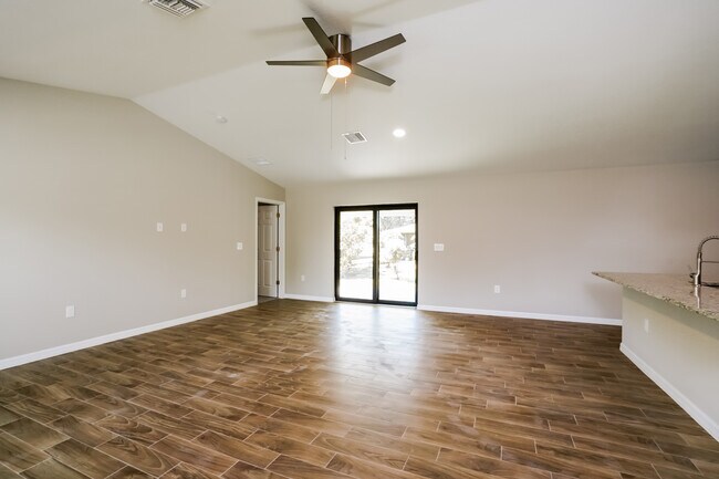 Photo - 8436 Aloha Rd