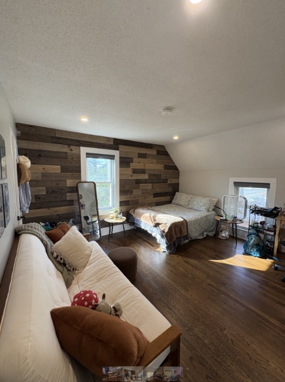 Photo - 90 Belchertown Rd