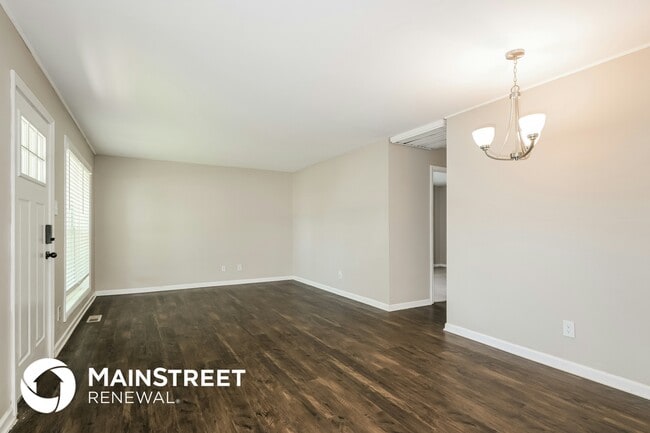 Photo - 27 Steeplechase Dr