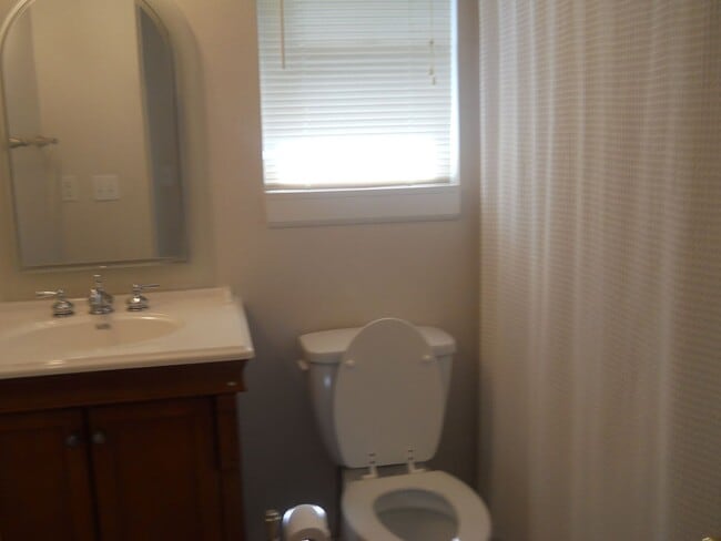 Photo - Spacious 3 bedroom house in Nixa!